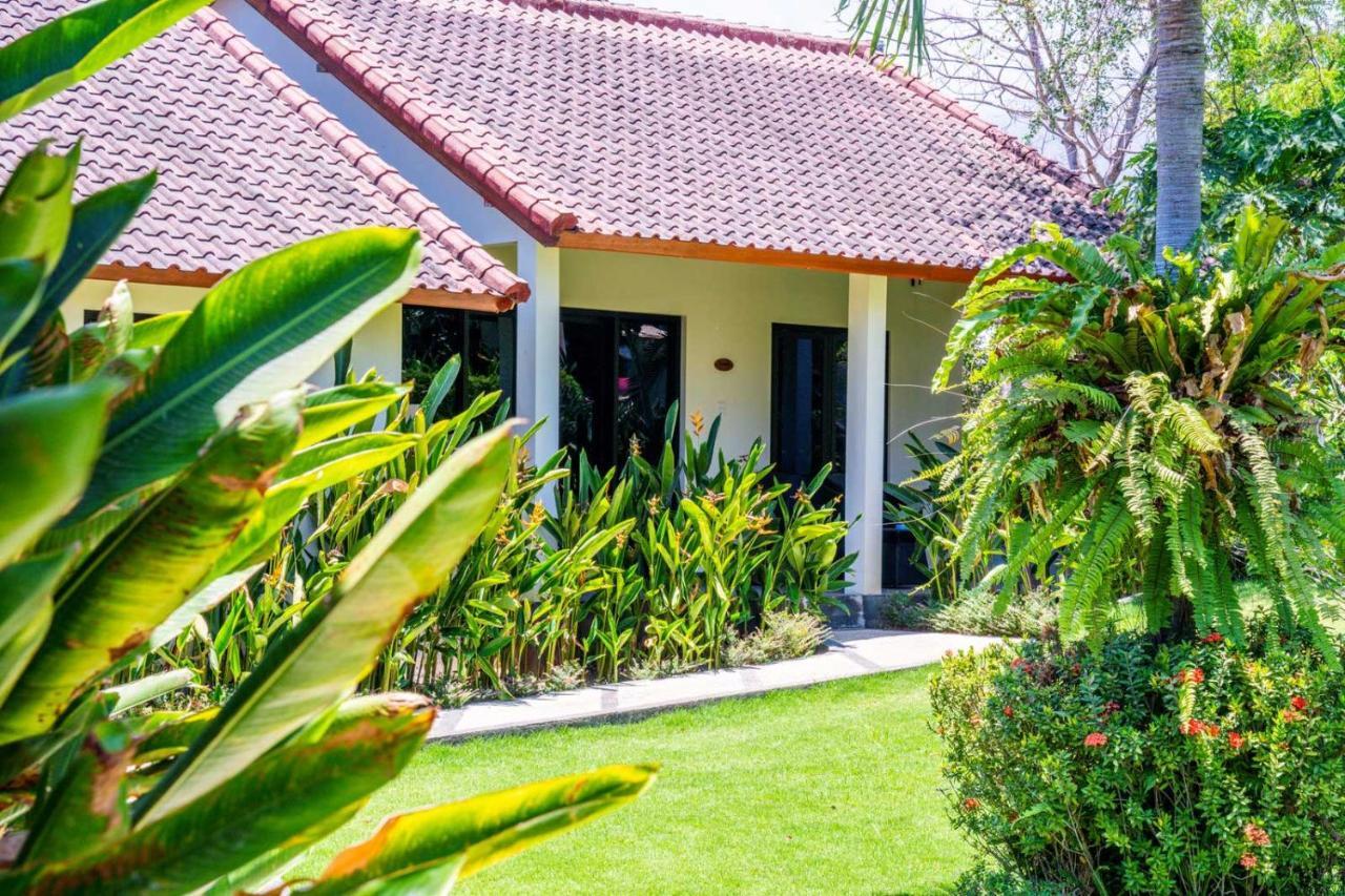 Ocean Sun Dive Resort Tulamben Exterior foto